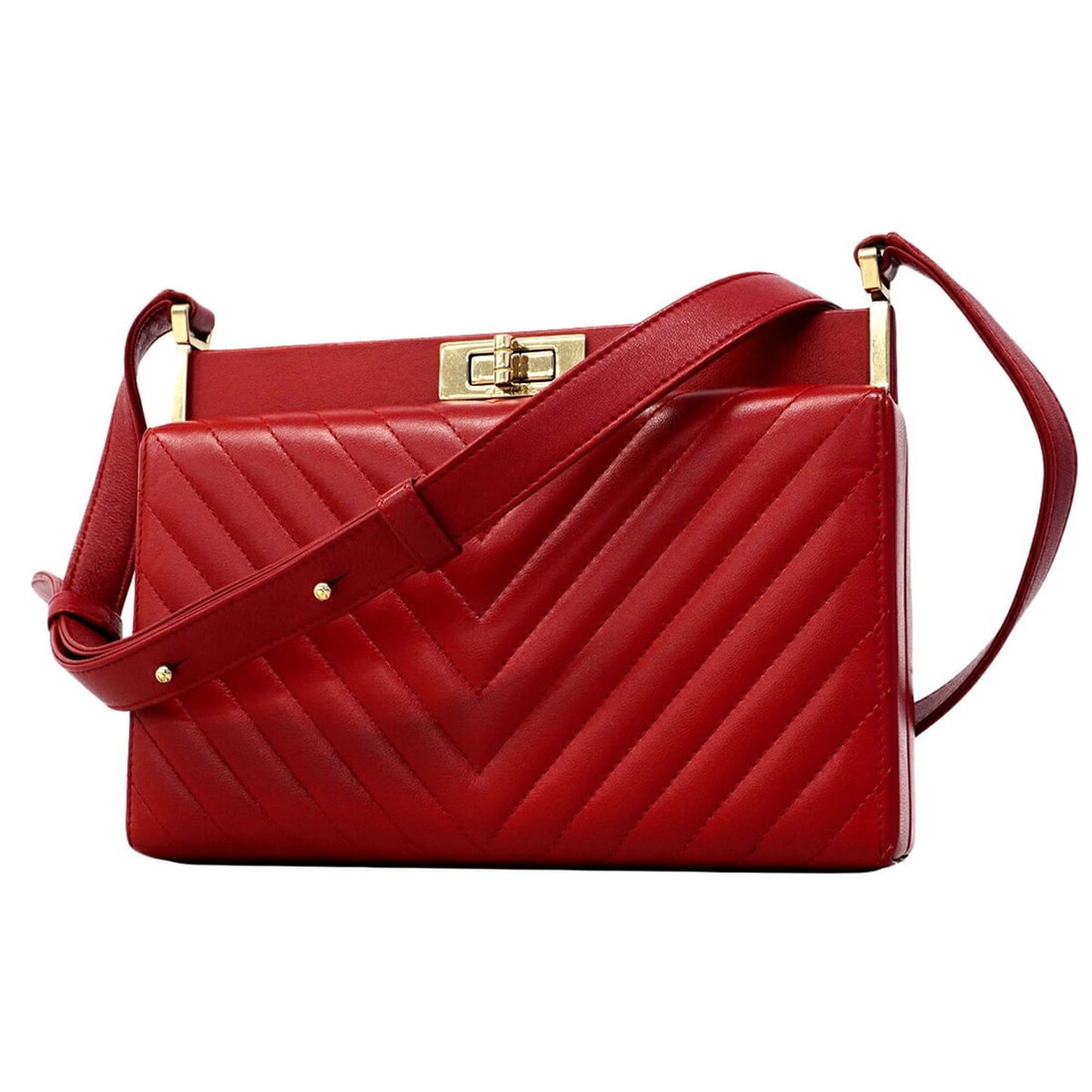 Chanel Shoulder Bag, V-Stitch, 2.55cm, Lambskin, Red/Champagne, Women's: --- Catalog ---Category: SizeSize (HxWxD): 15cm x 20cm x 5cm / 5.9'' x 7.87'' x 1.96''Category: DesignType: Shoulder bagColor: Red colorGender: WomenMaterial: Leather Hardware Color: Champagne goldLea
