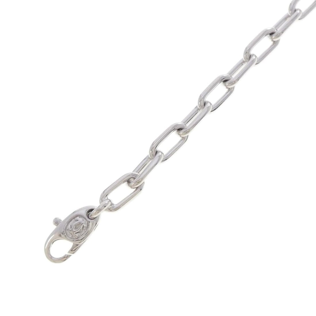 Cartier Spartacus Bracelet: --- Catalog ---Category: SizeLength: 19cm / 7.48''Category: DesignType: Charm braceletGender: Women,MenMaterial: White gold (18K)Category: GeneralMPN: B6012000Brand: Cartier--- Item List ---Section: C