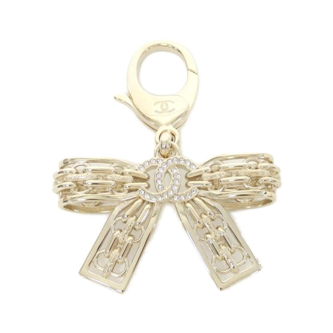 Chanel ABG169 Keychain: --- Catalog ---Category: DesignType: KeyringColor: GoldGender: WomenCategory: GeneralMPN: ABG169Brand: Chanel--- Item List ---Section: ConditionRanking: Rank A Used - A few traces of usage, some