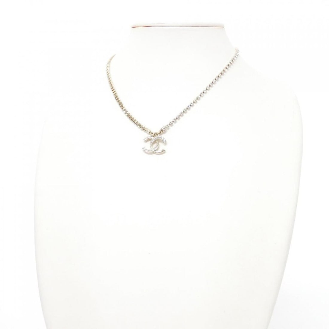 Chanel ABD044 Necklace - 5