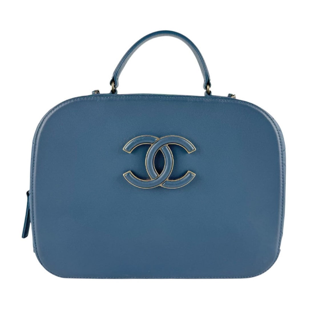 Chanel CHANEL Shoulder Bag Handbag Leather Indigo Blue Women's z10118: --- Catalog ---Category: SizeSize (HxWxD): 18cm x 23cm x 8cm / 7.08'' x 9.05'' x 3.14''Category: DesignType: Handbag, Shoulder bagColor: BlueGender: WomenMaterial: Leather Category: GeneralBrand: Chan