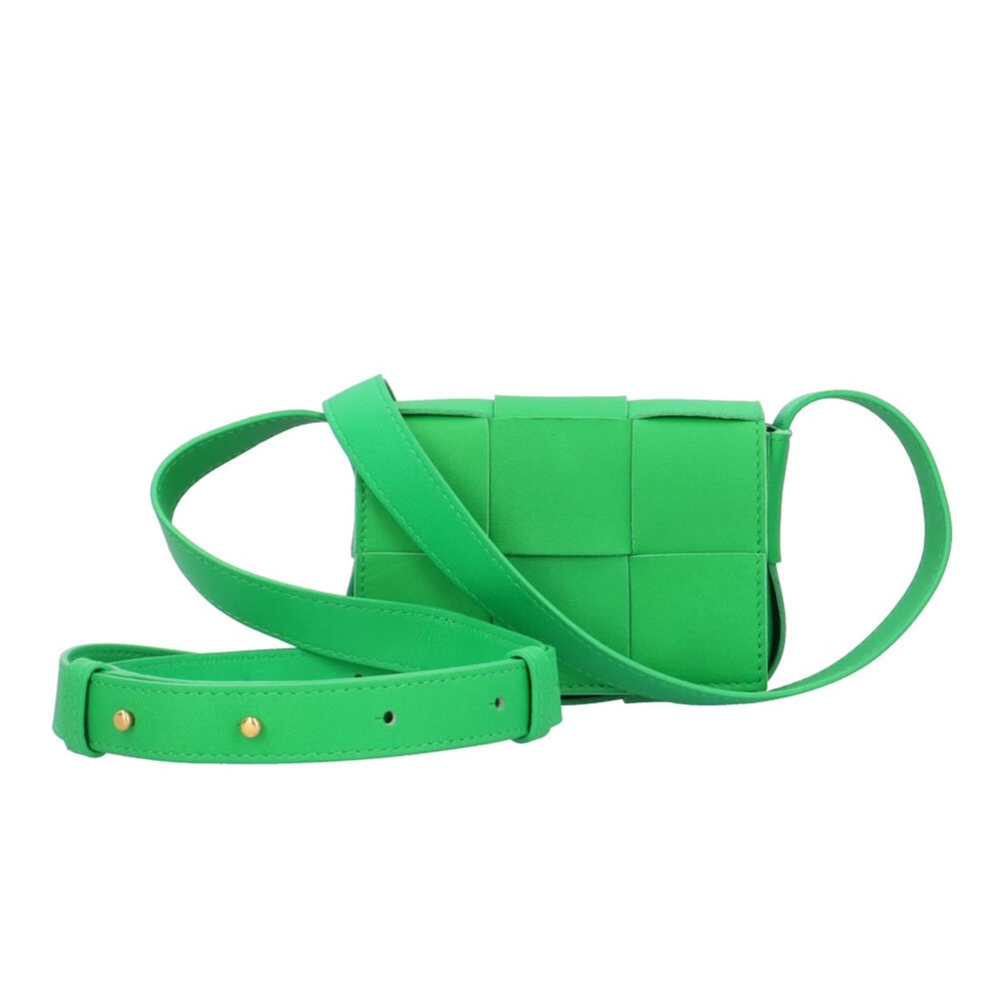 Bottega Veneta Candy Cassette Maxi Intrecciato Shoulder Bag, Leather, Green, Men's & Women's.: --- Catalog ---Category: SizeWeight: 140g / 4.93oz.Size (HxWxD): 9.5cm x 12cm x 5cm / 3.74'' x 4.72'' x 1.96''Strap Length: 107cm - 134cm / 42.12'' - 52.75''Category: DesignType: Shoulder bagColor: Gr