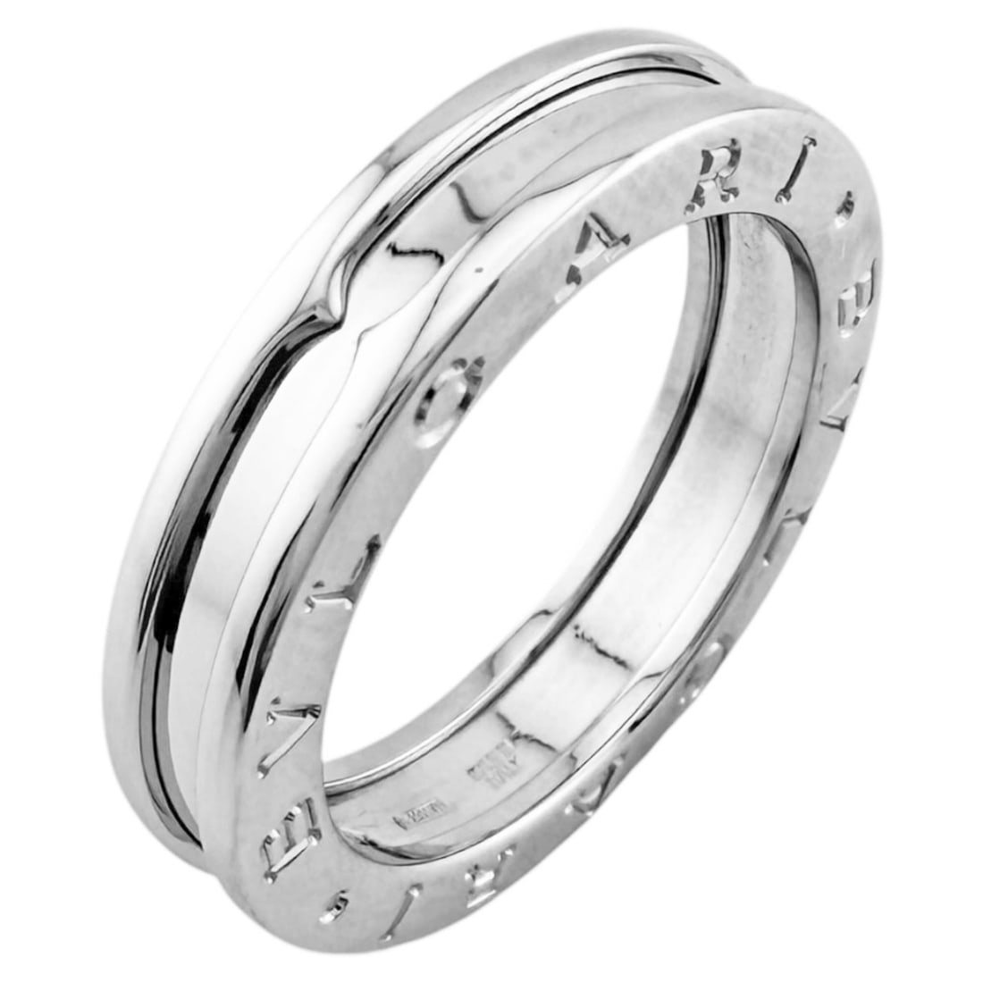 Bulgari B.zero1 1-band ring, 1, 18K white gold, women's BVLGARI: --- Catalog ---Category: PackNumber in Pack: 1Category: SizeWidth: 4.5mm / 0.18''Weight: 6.4g / 0.22oz.JP Size: 15.5US Size: 7.5Category: DesignType: Band ringGender: WomenHandmade: YesMaterial: White