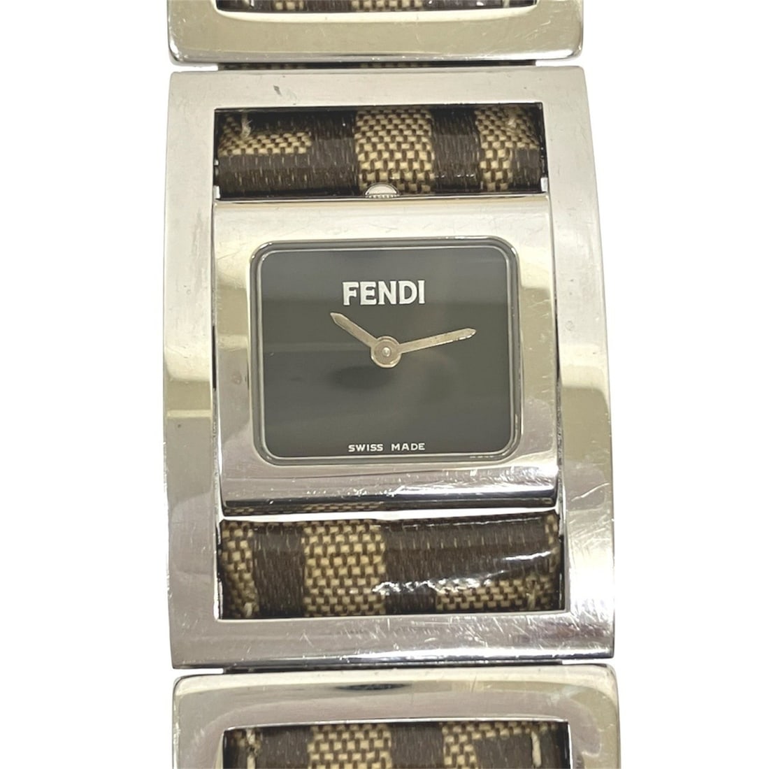 Fendi Zucca watch, total weight 50.2g, stainless steel, genuine leather strap, quartz movement,: --- Catalog ---Category: SizeWrist Size: 15.5cm - 19cm / 6.1'' - 7.48''Case Diameter: 20mm / 0.79''Category: DesignType: WristwatchGender: Men,WomenColor (Dial): BlackMaterial (Band): LeatherMaterial