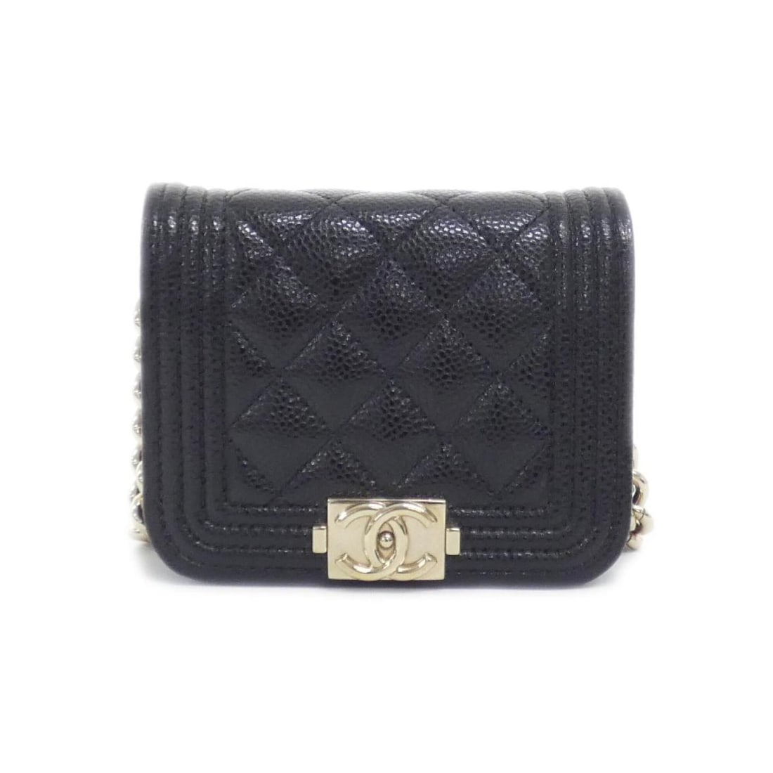 Chanel Boy line AP2302 waist bag: --- Catalog ---Category: SizeSize (HxWxD): 8cm x 10cm x 3cm / 3.14'' x 3.93'' x 1.18''Category: DesignType: Fanny packColor: BlackGender: WomenMaterial: Grained Calfskin Category: GeneralBrand: