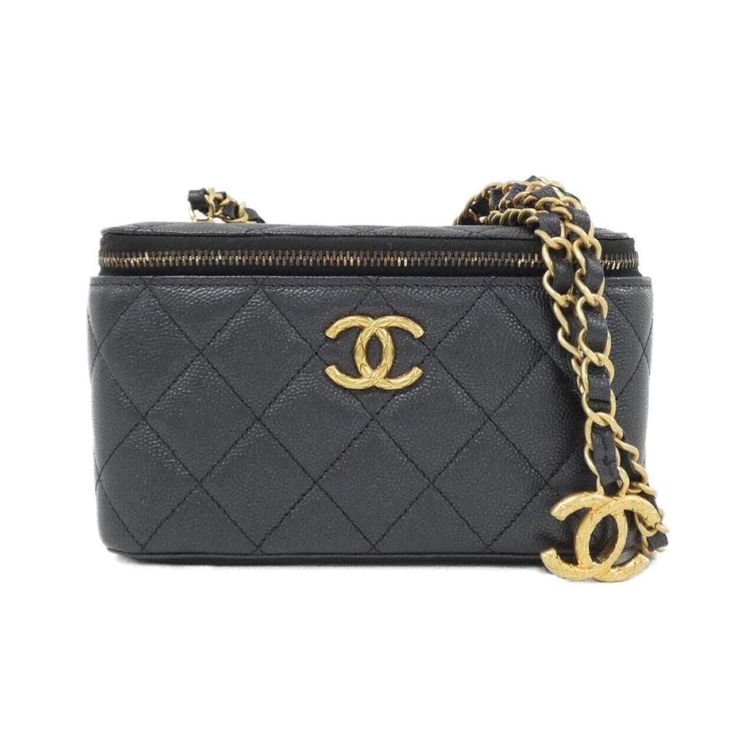 Chanel AP4011 Shoulder Bag: --- Catalog ---Category: SizeSize (HxWxD): 10cm x 16cm x 8cm / 3.93'' x 6.29'' x 3.14''Category: DesignType: Shoulder bagColor: BlackGender: WomenMaterial: Grained Calfskin Hardware Color: Matte