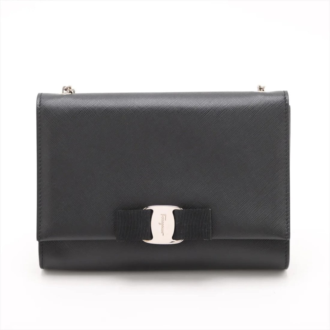 Salvatore Ferragamo Vara Ribbon Leather Chain Shoulder Bag for Women: --- Catalog ---Category: SizeSize (HxWxD): 13cm x 19cm x 4cm / 5.11'' x 7.48'' x 1.57''Category: DesignType: Shoulder bagColor: BlackGender: WomenMaterial: Leather Category: GeneralBrand: Salvatore Fe