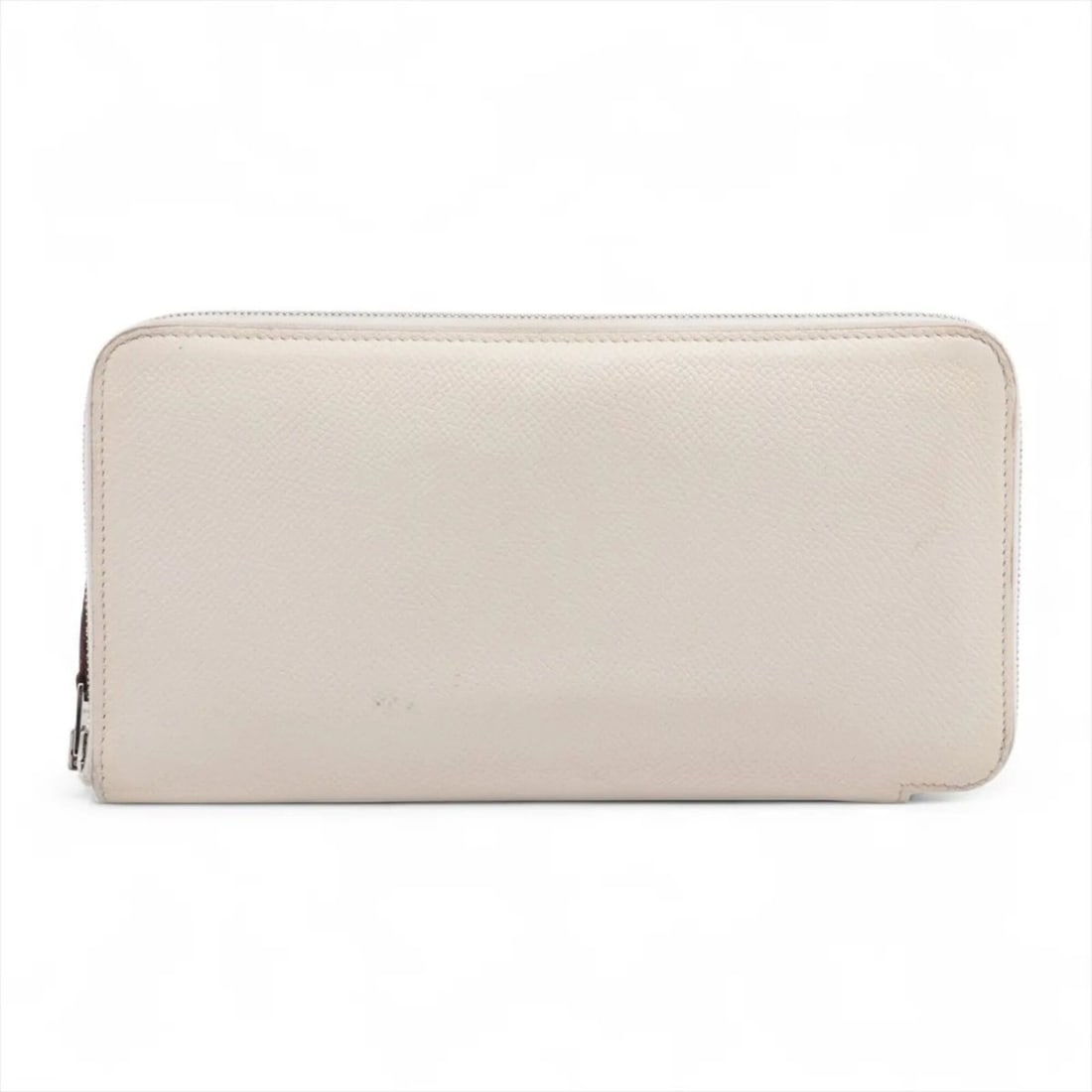 Hermes Azap Long Silk In Veau Epsom Nata Leather Wallet for Women, Stamped B, Manufactured in 2023: --- Catalog ---Category: SizeSize (HxWxD): 11cm x 20cm x 1.5cm / 4.33'' x 7.87'' x 0.59''Category: DesignType: Long wallet (bi-fold)Color: IvoryGender: WomenMaterial: Leather Category: GeneralBrand: H