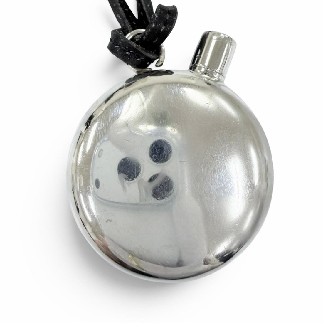 HERMES Vintage 925 Leather Perfume Bottle Pendant Necklace, Silver/Black, Weight 34g, Women's: --- Catalog ---Category: SizePendant Size: 50mm x 40mm / 1.96'' x 1.57''Neck Circumference: 41 cm / 16.14''Category: DesignColor: Black, SilverGender: WomenMaterial: Leather, Silver 925Necklace Type: 