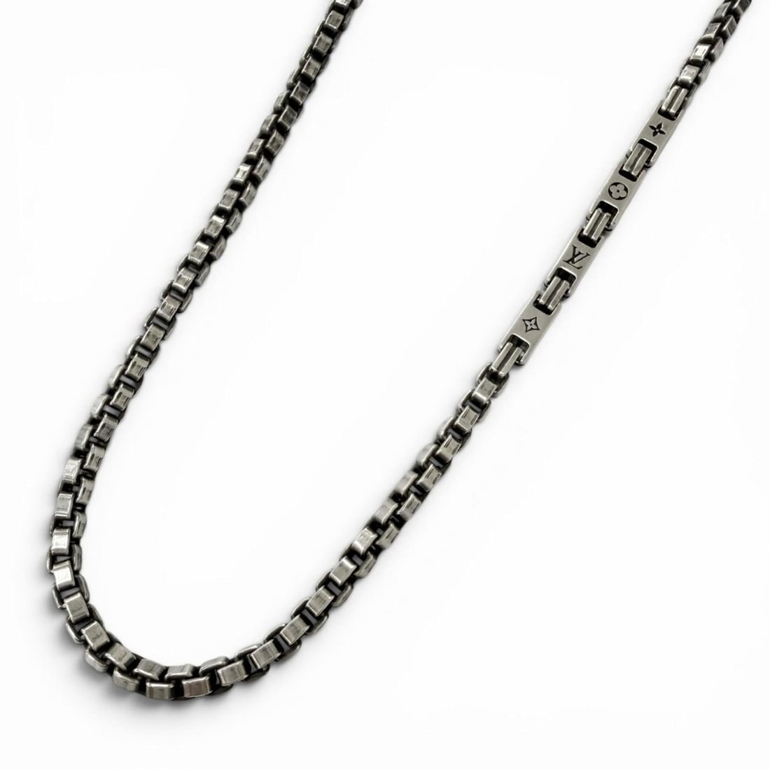 LOUIS VUITTON (Louis Vuitton) 2025 Model M02027 Necklace LV Tailor AG925 Monogram Chain Accessory (1 of 11)