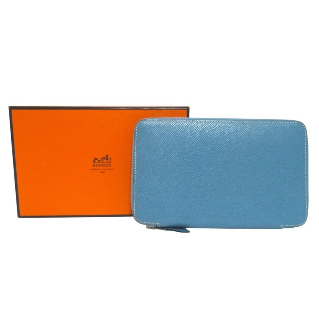 Hermes Veau Epsom Agenda Zip Round Zipper Notebook Cover ?L Stamp Blue Jean Men's Women's: --- Catalog ---Category: DesignSize: Bible sizeColor: BlueGender: Men,WomenMaterial: Epsom leather Category: GeneralBrand: HermesCategory: Physical PropertiesSize (HxWxD): 18cm x 11.5cm x 1.5cm / 7.08