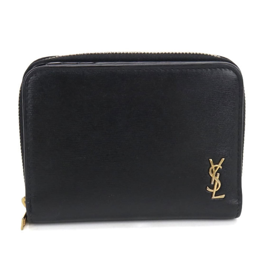 SAINT LAURENT Women's Bi-fold Wallet 635263 Black: --- Catalog ---Category: SizeSize (HxWxD): 9cm x 12cm x 2cm / 3.54'' x 4.72'' x 0.78''Category: DesignType: Wallet (bi-fold)Color: BlackGender: WomenMaterial: Leather Leather/Fur Type: CalfskinCategor
