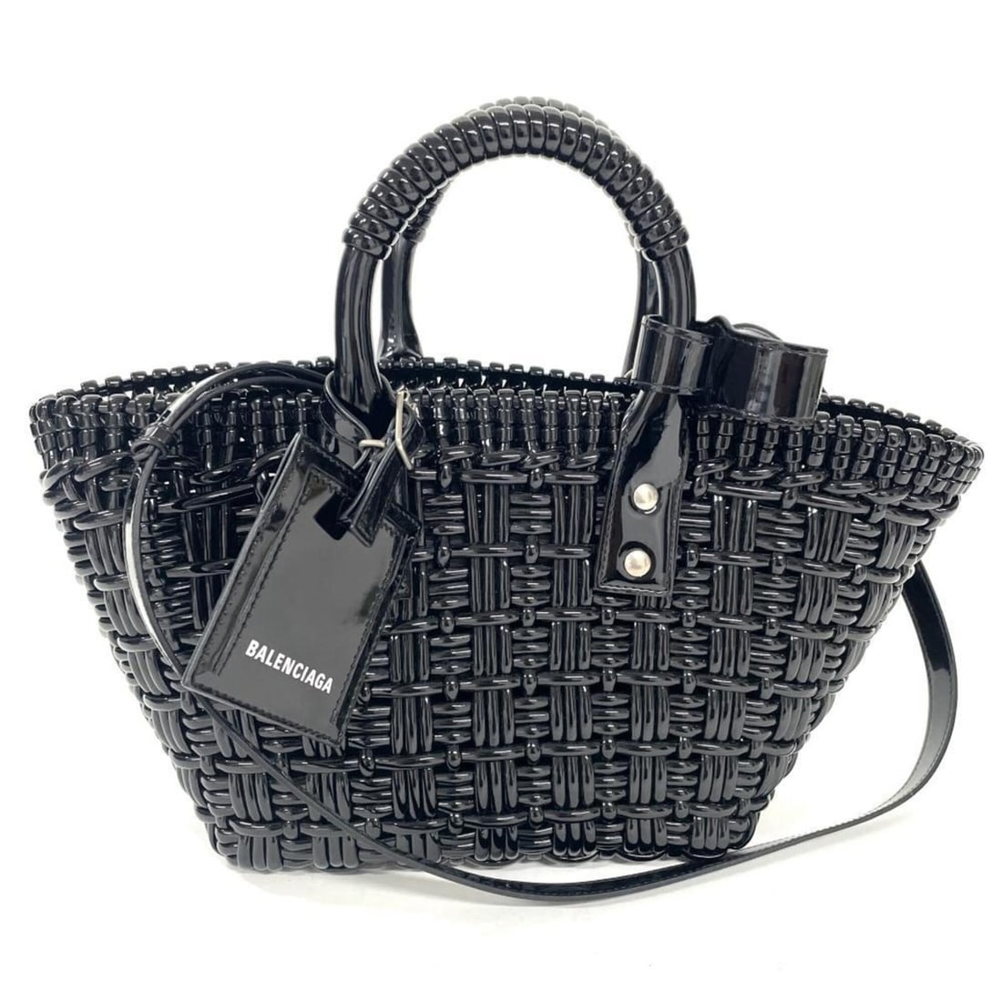 Balenciaga Bistro XS Basket Handbag, Enamel, 671342, Black: --- Catalog ---Category: SizeSize (HxWxD): 21cm x 19cm x 10cm / 8.26'' x 7.48'' x 3.93''Category: DesignType: Basket, HandbagColor: BlackGender: WomenMaterial: Leather Leather/Fur Type: Enamel Leather