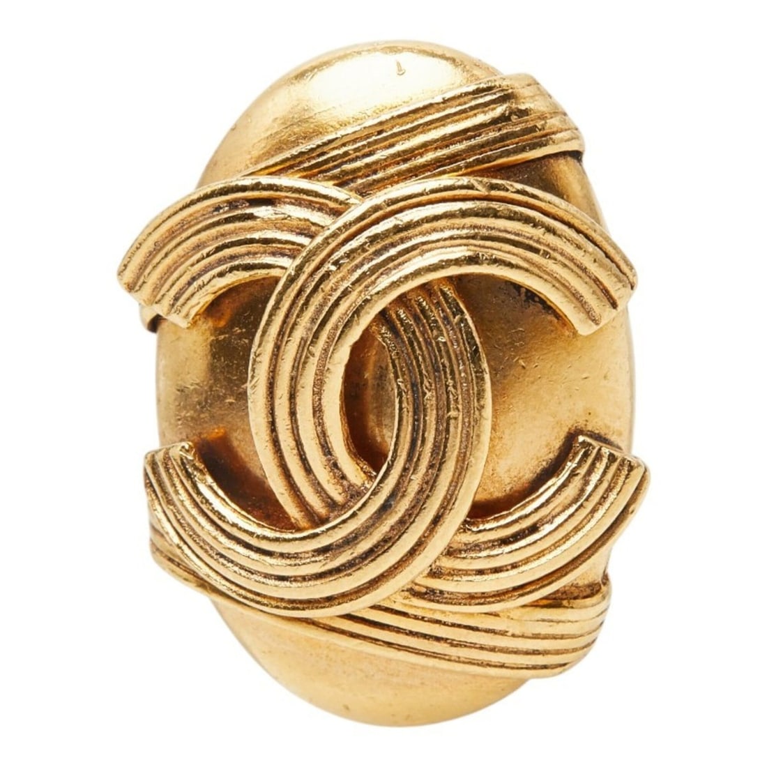 Chanel Coco Mark Vintage Single Oval Earring, 94A Stamp, Gold Plated, Women's CHANEL: --- Catalog ---Category: SizeStone Size (HxW): 28.90mm x 21.80mm / 1.14'' x 0.86''Category: DesignColor: GoldGender: WomenCategory: GeneralBrand: Chanel--- Item List ---Section: ConditionRanking: Rank