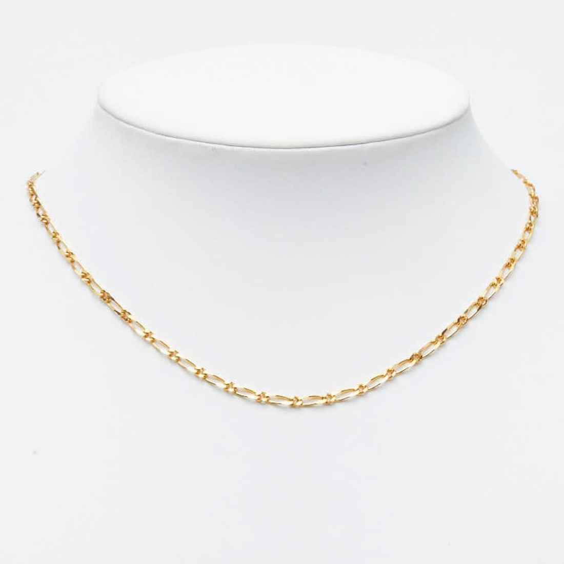 Chanel Vintage Chain Necklace, Gold Plated, Women's CHANEL: --- Catalog ---Category: SizeNeck Circumference: 41 cm / 16.14''Category: DesignColor: GoldGender: WomenNecklace Type: NecklaceCategory: GeneralBrand: Chanel--- Item List ---Section: ConditionRanking: