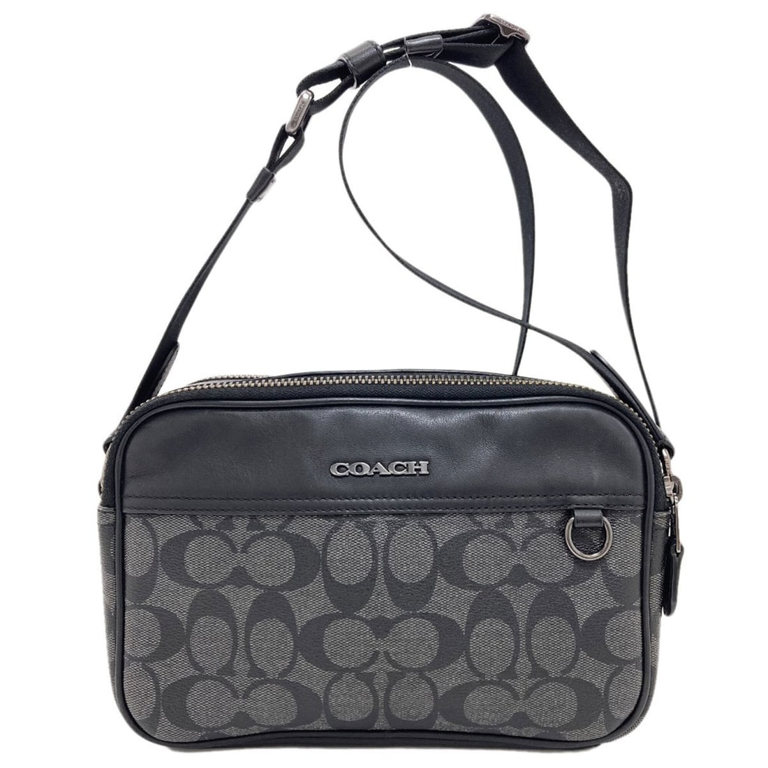 Coach C4149 Graham Signature Shoulder Bag PVC Women's COACH: --- Catalog ---Category: SizeSize (HxWxD): 16cm x 23cm x 7cm / 6.29'' x 9.05'' x 2.75''Category: DesignType: Shoulder bagColor: BlackGender: WomenMaterial: PVC Category: GeneralBrand: Coach--- Item Li
