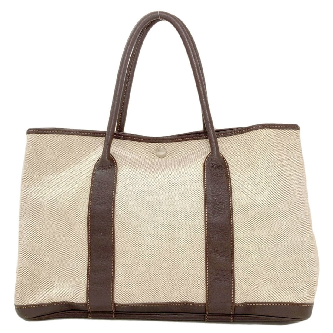Hermes Garden Party PM Marron Silver Hardware Handbag Toile H/Buffle Women's HERMES: --- Catalog ---Category: SizeSize (HxWxD): 24cm x 35cm x 17cm / 9.44'' x 13.77'' x 6.69''Handle Length: 31cm / 12.2''Category: DesignType: HandbagColor: MarronGender: WomenMaterial: Toile H , Buffalo 