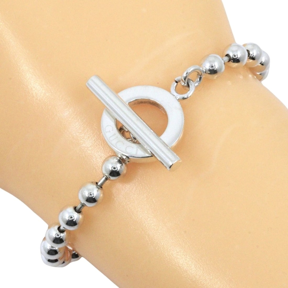 Gucci toggle bracelet, ball chain, sterling silver 925, approximately 16.3g, unisex.: --- Catalog ---Category: SizeLength: 20cm / 7.87''Category: DesignType: Charm braceletColor: SilverGender: Women,MenMaterial: Silver 925Category: GeneralBrand: Gucci--- Item List ---Section: