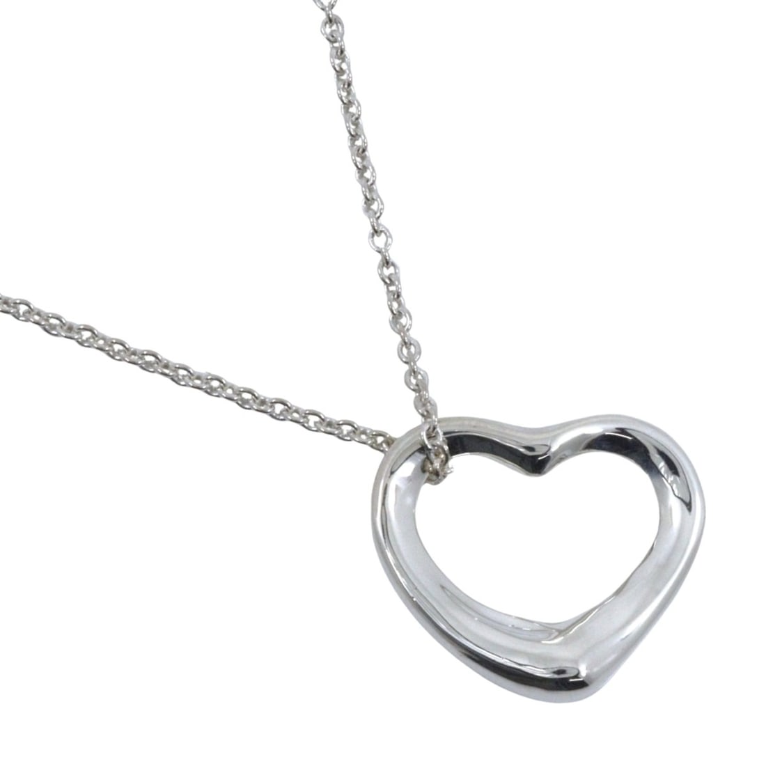 Tiffany & Co. Open Heart Necklace, Elsa Peretti design, Sterling Silver 925, shape, approx. 6.7g,: --- Catalog ---Category: SizeWeight: 6.7g / 0.23oz.Pendant Size: 21mm x 21mm / 0.82'' x 0.82''Neck Circumference: 41 cm / 16.14''Category: DesignGender: WomenMaterial: Silver 925Necklace Type: Necklac
