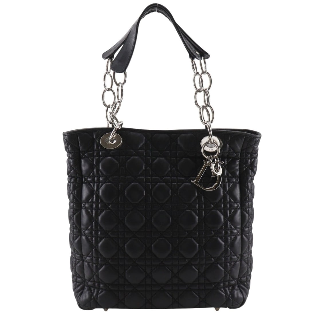 Christian Dior Lady Tote Bag, Cannage Chain Tote, Lambskin, Black, A5 size, Magnetic closure, Dior,: --- Catalog ---Category: SizeSize (HxWxD): 28cm x 26cm x 10cm / 11.02'' x 10.23'' x 3.93''Category: DesignType: Tote bagColor: BlackGender: WomenCategory: GeneralBrand: Christian Dior--- Item List ---