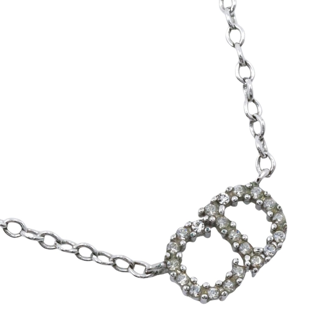 Christian Dior CD logo necklace, metal with rhinestones, approximately 3.3g, women's.: --- Catalog ---Category: SizePendant Size: 7mm x 14mm / 0.27'' x 0.55''Neck Circumference: 54 cm / 21.25''Category: DesignColor: SilverGender: WomenMaterial: RhinestoneNecklace Type: NecklaceCategory: