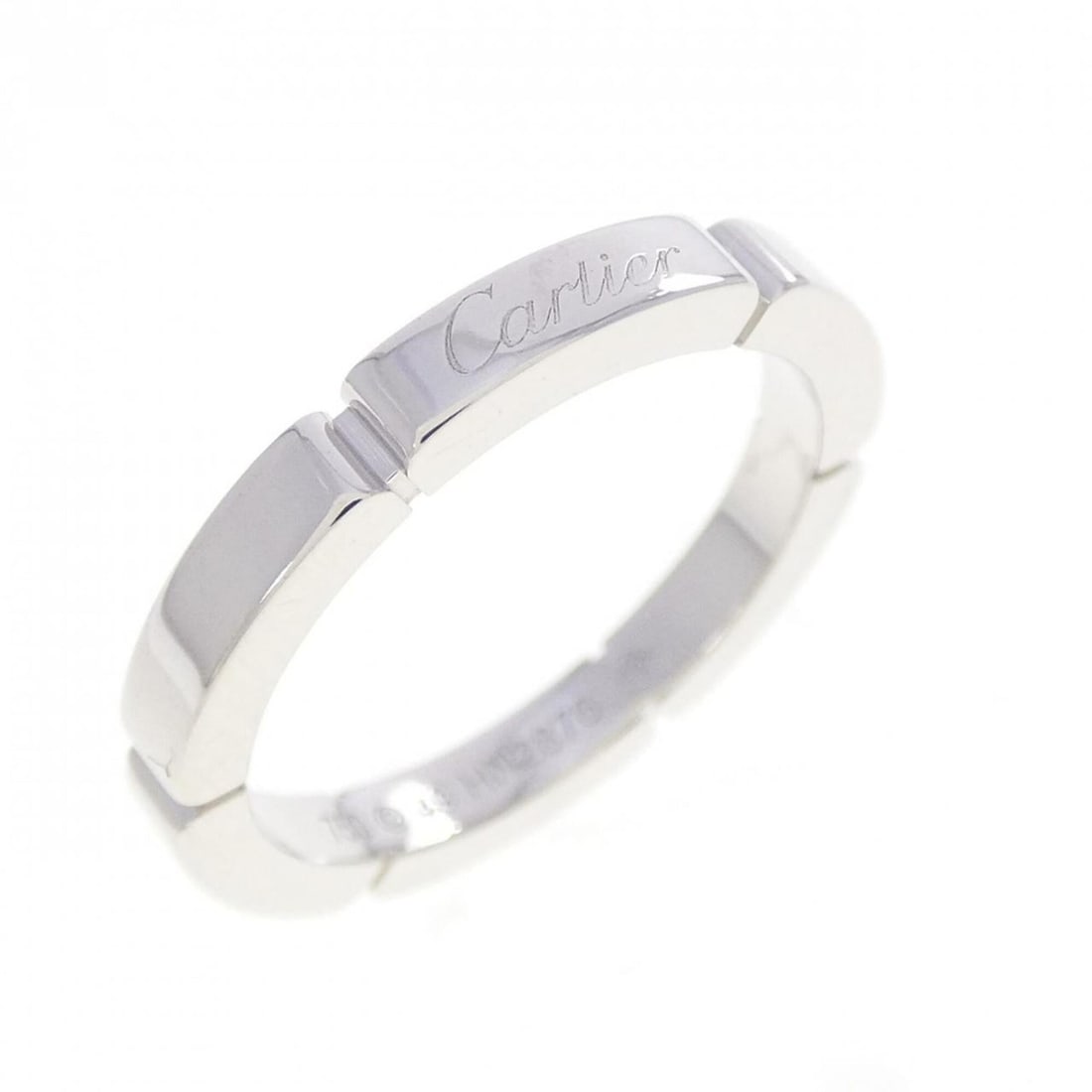 Cartier Maillon Panthère Ring: --- Catalog ---Category: SizeUS Size: 5Brand Size: 49Category: DesignType: Band ringGender: WomenMaterial: White gold (18K)Category: GeneralMPN: CRB4083500Brand: Cartier--- Item List ---Section:
