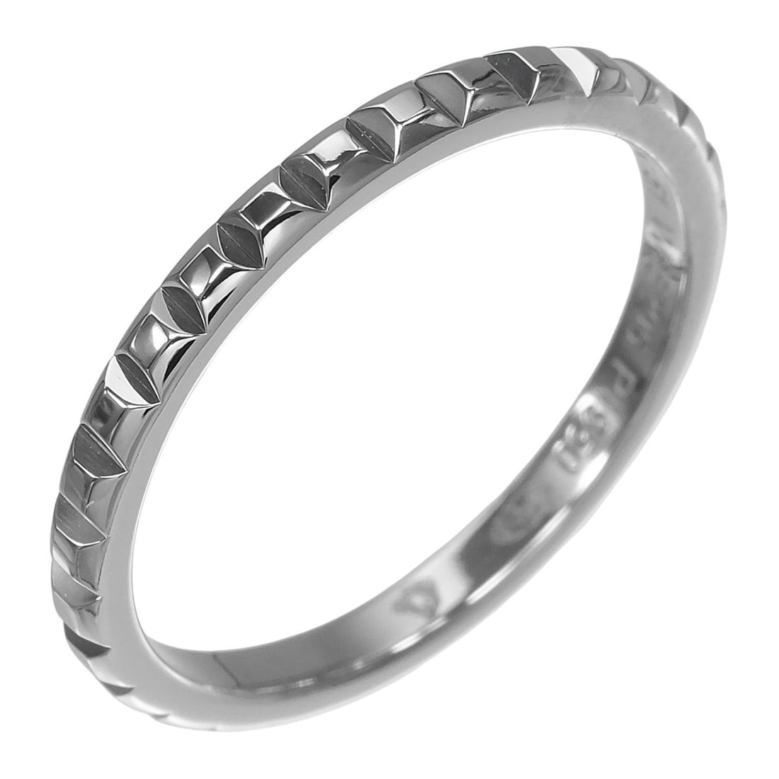 Boucheron Quatre Courte Paris Small Ring, Size 10.5, Platinum 950, Approx. 2.86g: --- Catalog ---Category: SizeJP Size: 10.5US Size: 5.5Category: DesignType: Band ringColor: SilverGender: WomenMaterial: Platinum 950Category: GeneralBrand: Boucheron--- Item List ---Section: