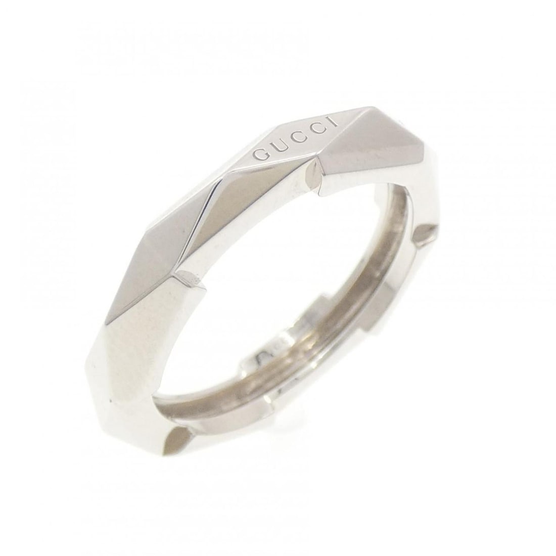 Gucci Link to Love Ring: --- Catalog ---Category: SizeWidth: 3.9mm / 0.15''Weight: 5.4g / 0.19oz.JP Size: 11.5US Size: 6Category: DesignType: Band ringMetal: White GoldGender: WomenMetal Purity: 18KCategory: GeneralBrand: Guc