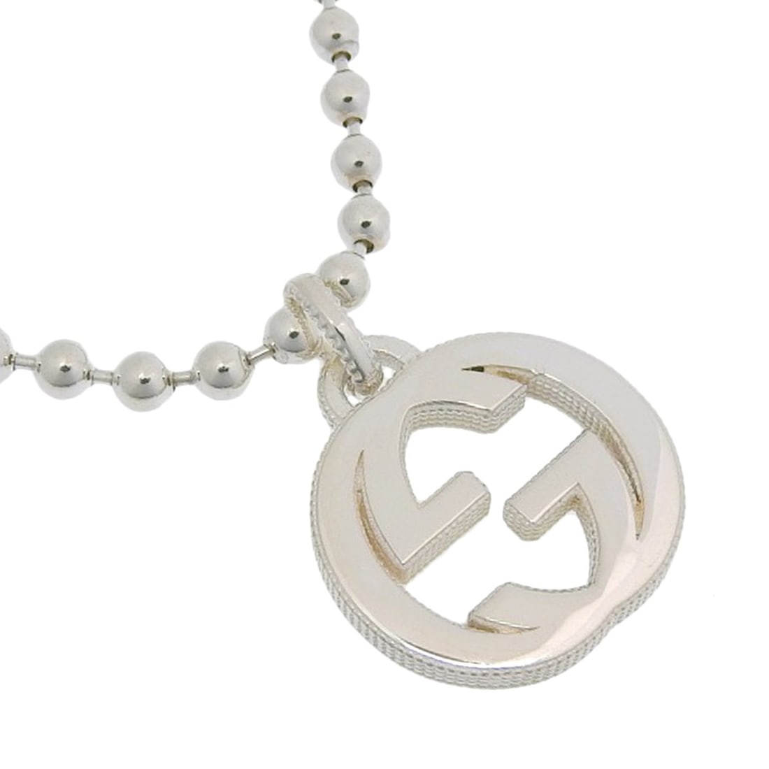 Gucci Interlocking Necklace, Ball Chain, Sterling Silver 925, Approx. 32.9g, Unisex.: --- Catalog ---Category: SizeWeight: 32.9g / 1.16oz.Pendant Size: 25mm x 23.5mm / 0.98'' x 0.92''Neck Circumference: 50 cm - 55 cm / 19.68'' - 21.65''Category: DesignGender: Unisex,Women,MenMaterial: