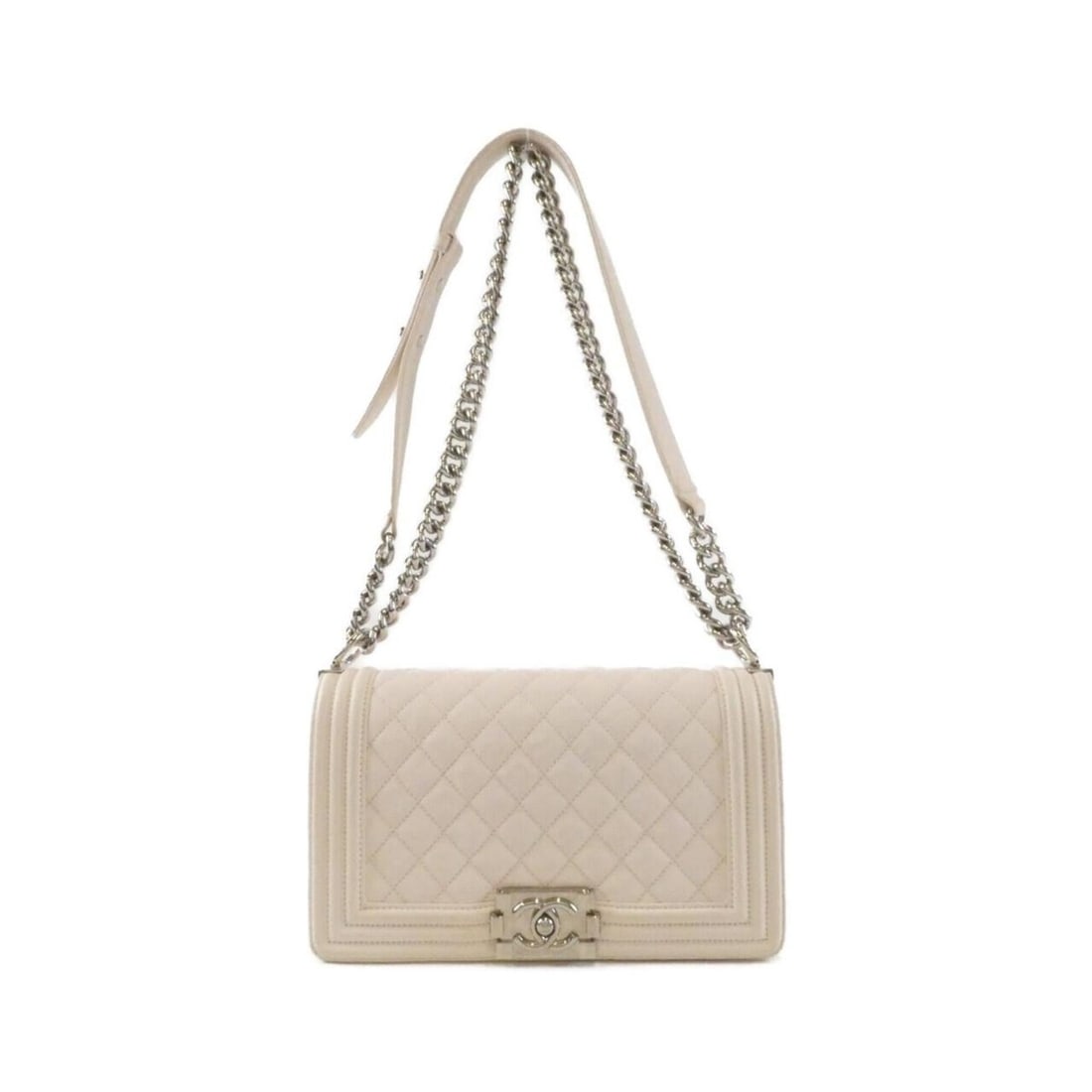 Chanel Boy line 67086 shoulder bag: --- Catalog ---Category: SizeWeight: 760g / 1.67lb.Size (HxWxD): 15cm x 25cm x 8cm / 5.9'' x 9.84'' x 3.14''Strap Length: 66cm - 104cm / 25.98'' - 40.94''Category: DesignType: Shoulder bagColor: White