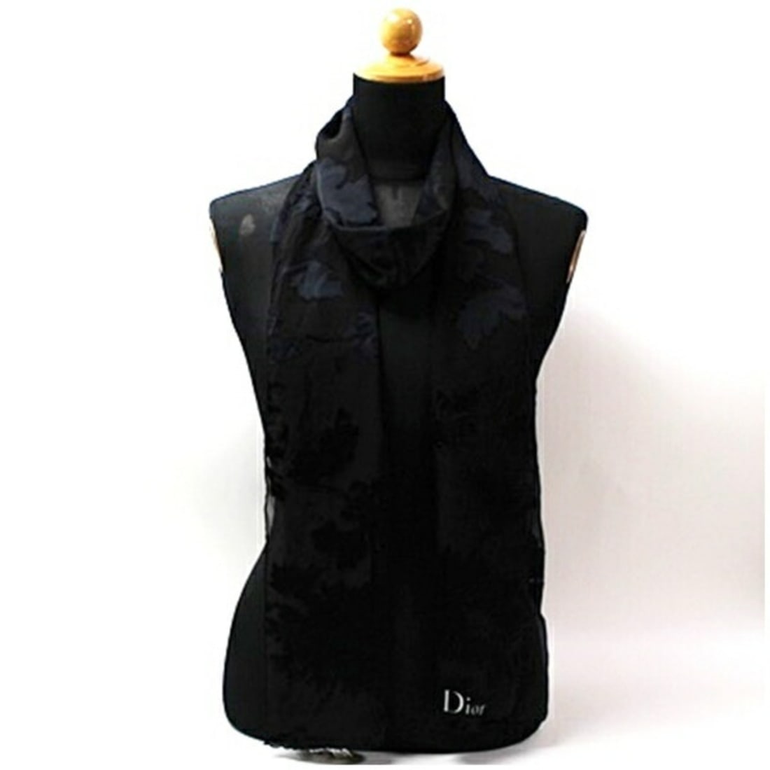 Christian Dior Viscose Silk Rectangular Stole Scarf Black Women's: --- Catalog ---Category: SizeSize (LxW): 1.88m x 39cm / 74.01'' x 15.35''Category: DesignType: StoleColor: BlackGender: Men,WomenMaterial: Silk , Viscose Category: GeneralBrand: Christian Dior---