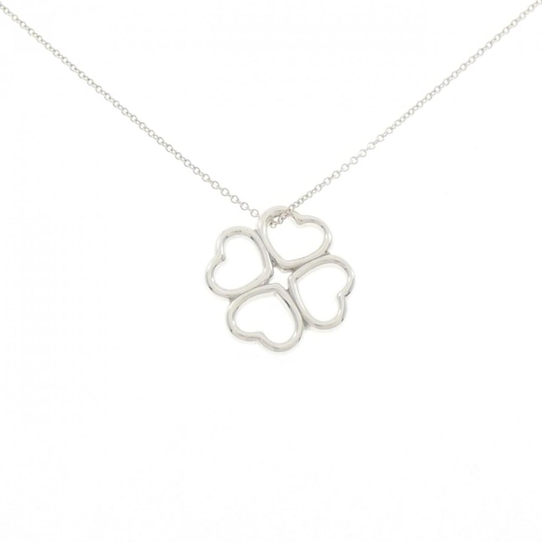 Tiffany Heart Clover Necklace: --- Catalog ---Category: SizePendant Size: 19.7mm x 19.7mm / 0.77'' x 0.77''Neck Circumference: 41 cm / 16.14''Category: DesignGender: WomenMaterial: Silver 925Pendant Type: PendantNecklace Type:
