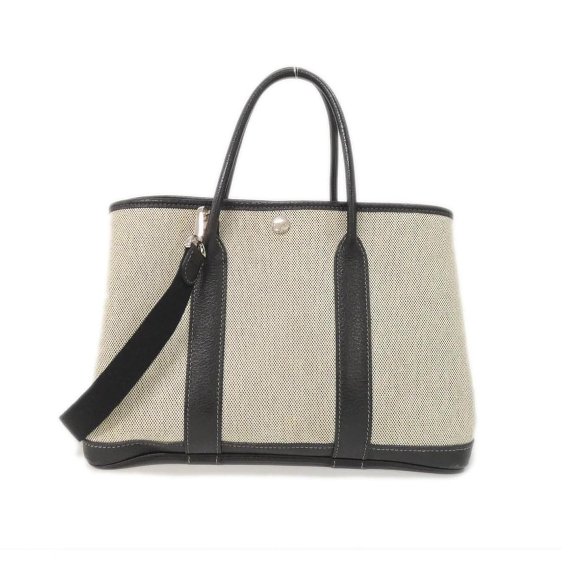 Hermes Garden Party 30cm 041458CK Handbag: --- Catalog ---Category: SizeSize (HxWxD): 21cm x 30cm x 14cm / 8.26'' x 11.81'' x 5.51''Category: DesignType: HandbagColor: BlackGender: Women,MenMaterial: Toile H , Buffle skipper leather Hardware C