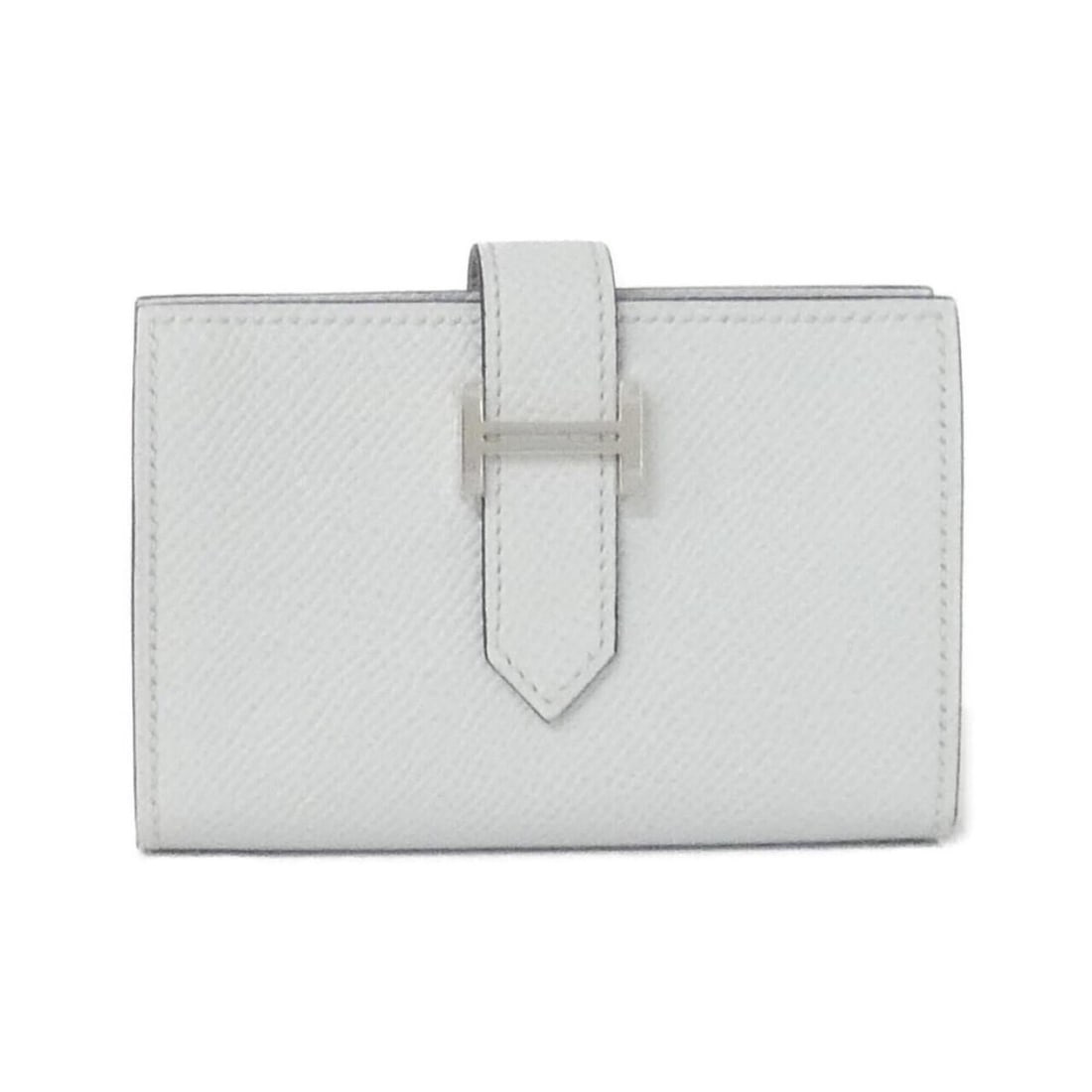 Hermes Bearn Mini 039796CK Wallet: --- Catalog ---Category: SizeSize (HxWxD): 7cm x 10cm x 1.5cm / 2.75'' x 3.93'' x 0.59''Category: DesignType: Wallet (bi-fold)Color: GrayGender: Women,MenMaterial: Epsom leather Category: GeneralMPN: