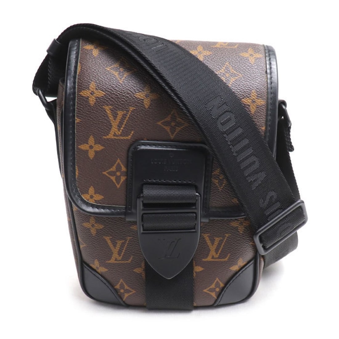 LOUIS VUITTON Archie Messenger PM Shoulder Bag Monogram Macassar M46442 Men's: --- Catalog ---Category: SizeSize (HxWxD): 23cm x 16cm x 7cm / 9.05'' x 6.29'' x 2.75''Category: DesignType: Shoulder bagColor: BrownGender: MenMaterial: Monogram Category: GeneralMPN: M46442Brand: Lo