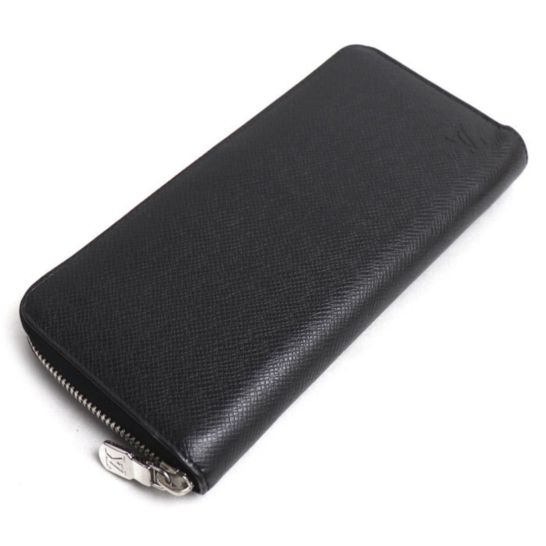 LOUIS VUITTON Louis Vuitton Zippy Wallet Horizontal Long Taiga Black M31071 Men's: --- Catalog ---Category: SizeSize (HxWxD): 10cm x 21cm x 2.5cm / 3.93'' x 8.26'' x 0.98''Category: DesignType: Long wallet (bi-fold)Color: BlackGender: MenMaterial: Taiga leather Category: GeneralMPN:
