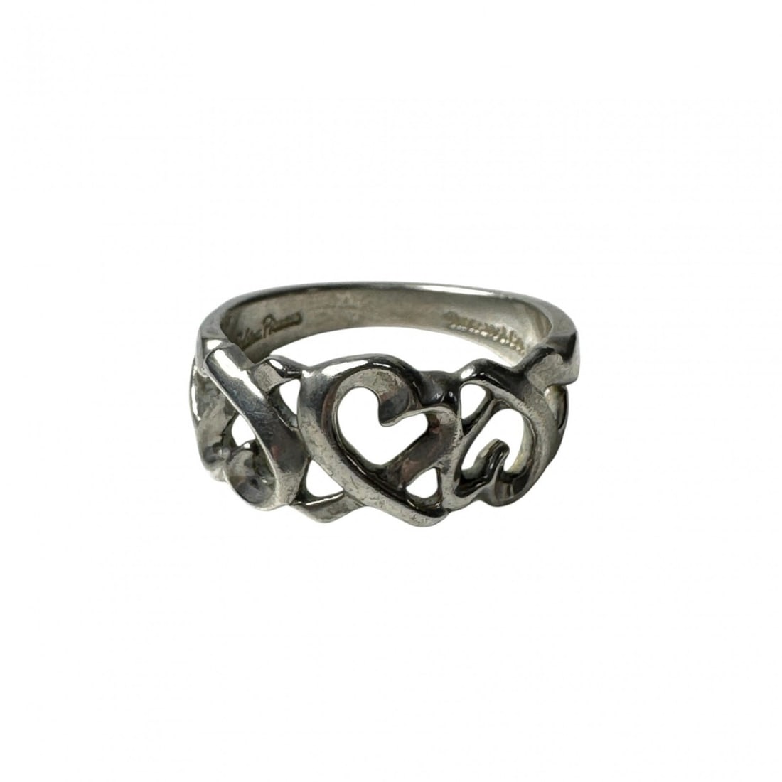 Tiffany & Co. Triple Loving Heart Paloma Picasso Ring (approx. Japanese size) Women's: --- Catalog ---Category: SizeJP Size: 13.5US Size: 6.5Category: DesignType: Band ringColor: SilverGender: WomenMaterial: Silver 925Category: GeneralBrand: Tiffany--- Item List ---Section: ConditionRan