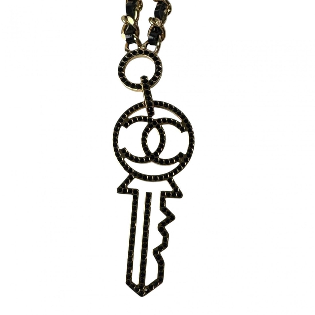 Chanel Coco Mark Key Motif Necklace B17A for Women: --- Catalog ---Category: SizePendant Size: 100mm x 30mm / 3.93'' x 1.18''Neck Circumference: 81 cm / 31.88''Category: DesignColor: Black, GoldGender: WomenMaterial: MetalNecklace Type: NecklaceCategor