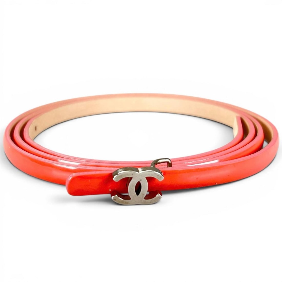 CHANEL B13 Patent Leather Belt with Coco Mark Buckle, Pink, Silver Hardware, Size 85 (34), Made in: --- Catalog ---Category: SizeLength: 83cm - 88.5cm / 32.67'' - 34.84''Category: DesignType: Standard beltColor: PinkGender: WomenLeather/Fur Type: Patent leatherMaterial (Strap): Leather Category: Gen