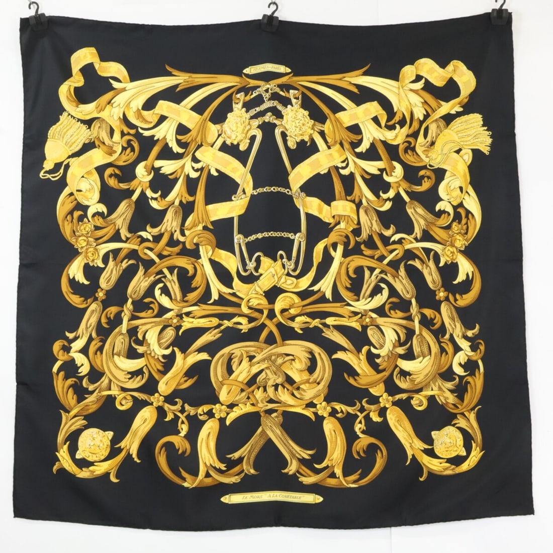 HERMES LE MORS A LA CONETABLE (The Elegance of a Bridle) Silk Carre 90 Scarf/Muffler, Black & Gold, (1 of 14)