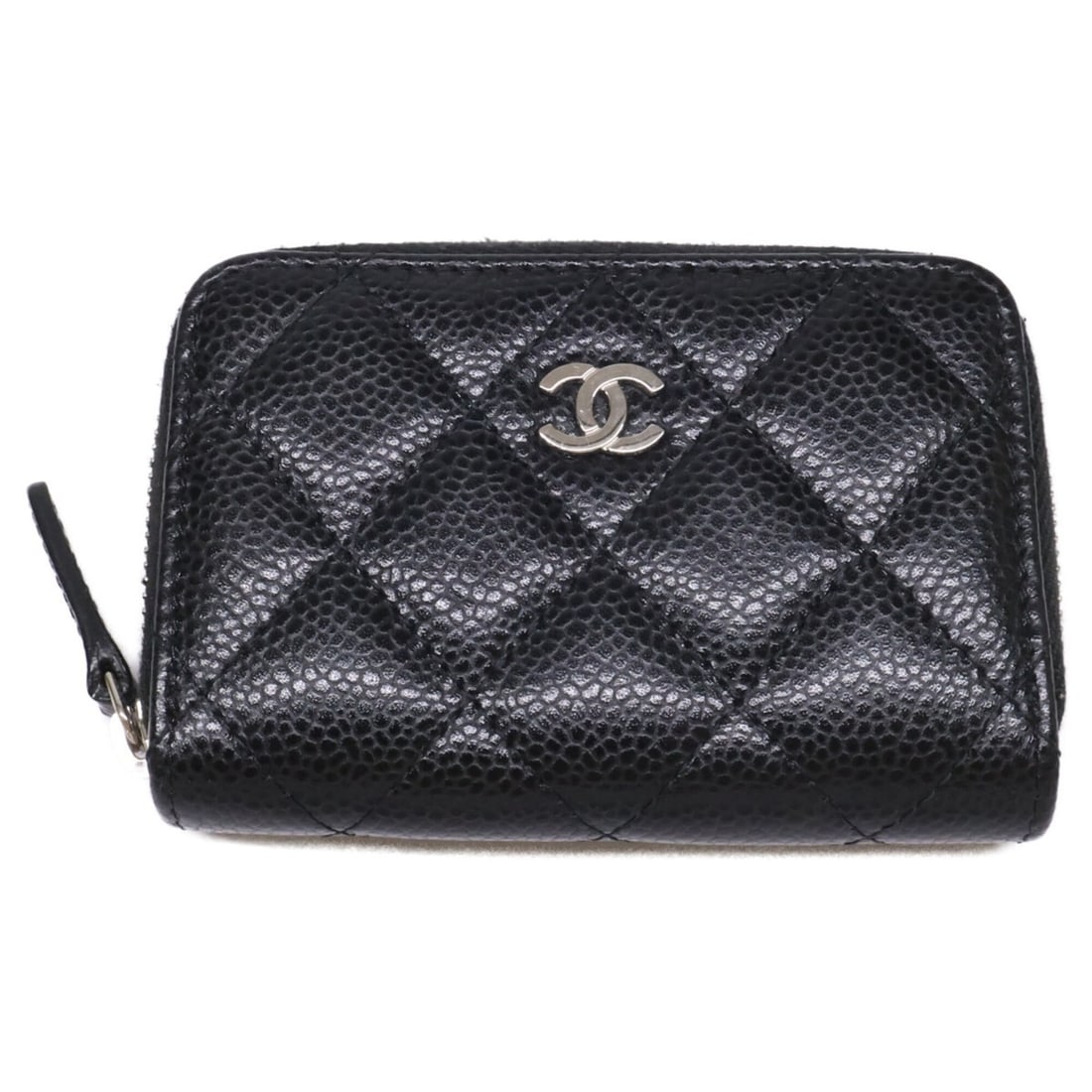 CHANEL AP0216 Classic Zip Coin Purse, Caviar Skin, Black with Silver Hardware, Women's: --- Catalog ---Category: SizeSize (HxWxD): 7.5cm x 10.5cm x 2cm / 2.95'' x 4.13'' x 0.78''Category: DesignType: Coin purse/coin caseColor: BlackGender: WomenMaterial: Grained Calfskin Category: