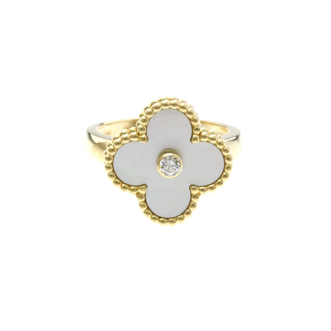 Van Cleef & Arpels Vintage Alhambra Yellow Gold (18K) Fashion Mother Of Pearl Band Ring Gold: --- Catalog ---Category: SizeWeight: 6.7g / 0.23oz.JP Size: 8US Size: 4 1/2Brand Size: 48Stone Size (HxW): 15.00mm x 15.00mm / 0.59'' x 0.59''Category: DesignType: Band ringColor: GoldMetal: GoldStone