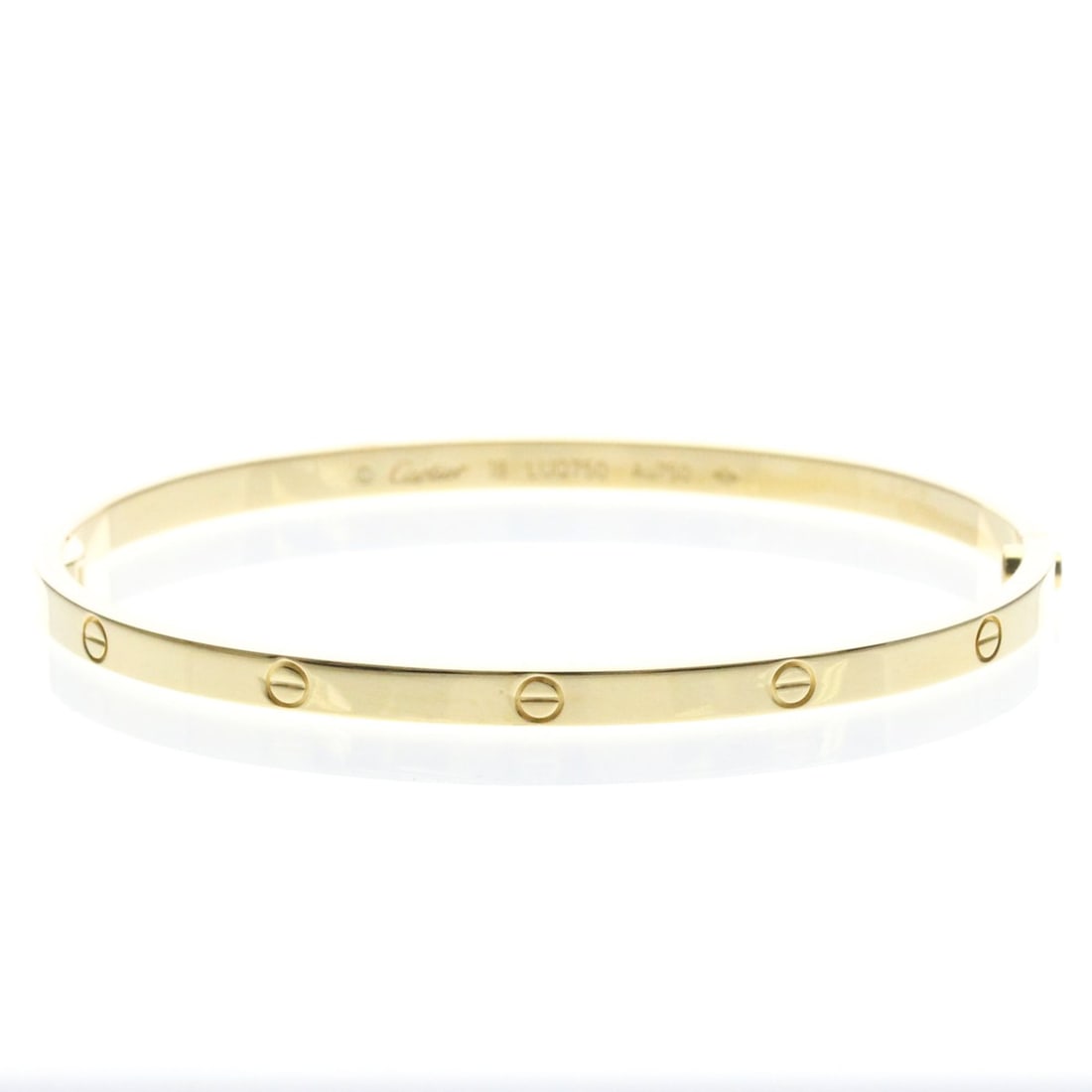 Cartier Love Bracelet SM Yellow Gold (18K) Charm Bracelet Gold: --- Catalog ---Category: SizeSize: 18Width: 3.7cm / 1.45''Length: 18cm / 7.08''Weight: 20.7g / 0.73oz.Category: DesignType: Charm braceletColor: GoldMetal: GoldStyle: FashionGender: Men,WomenMaterial: