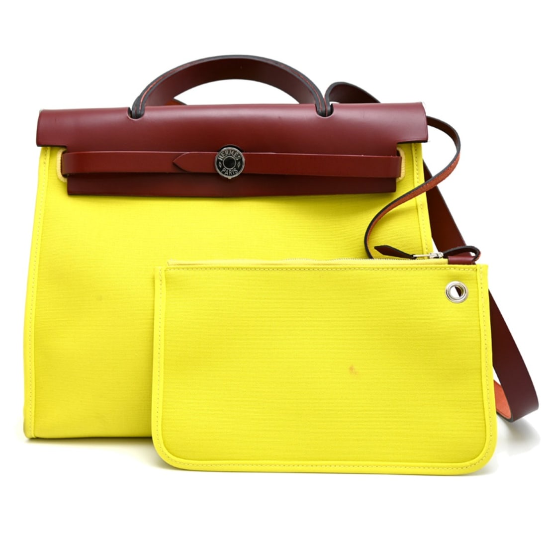 Hermes Herbag Zip PM, C stamp, 2018 model, women's handbag, Toile Officier, yellow.: --- Catalog ---Category: SizeSize (HxWxD): 25cm x 30cm x 10cm / 9.84'' x 11.81'' x 3.93''Category: DesignType: HandbagColor: YellowGender: WomenMaterial: Toile officier , Leather Category: GeneralBran