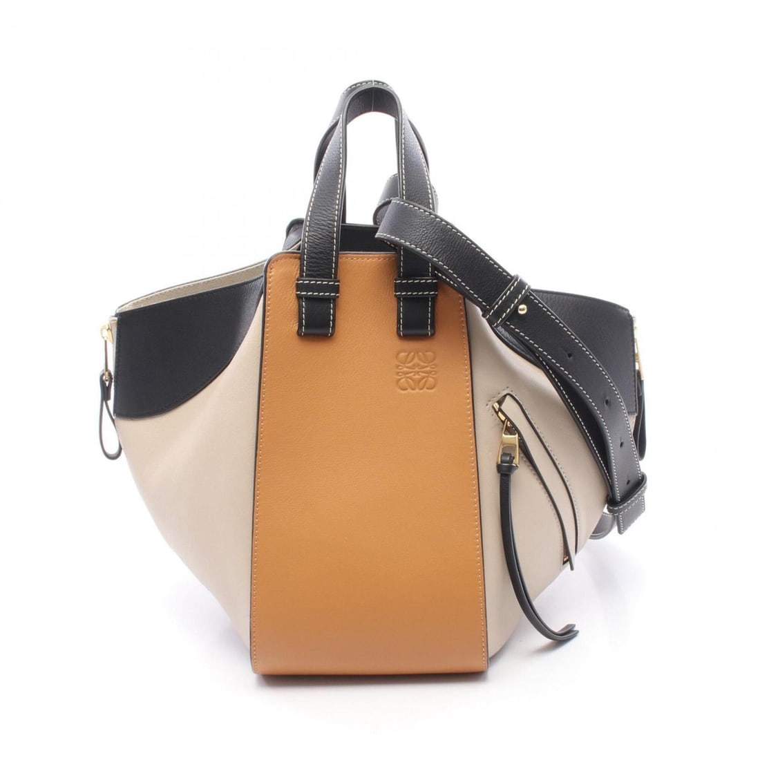 LOEWE HAMMOCK SMALL 2-Way Handbag, Leather, Women's, Beige, Brown, Black, A538S35X51: --- Catalog ---Category: SizeSize (HxWxD): 25cm x 14cm x 25cm / 9.84'' x 5.51'' x 9.84''Category: DesignType: HandbagColor: Beige, Black, BrownGender: WomenMaterial: Leather Category: GeneralMPN: A538