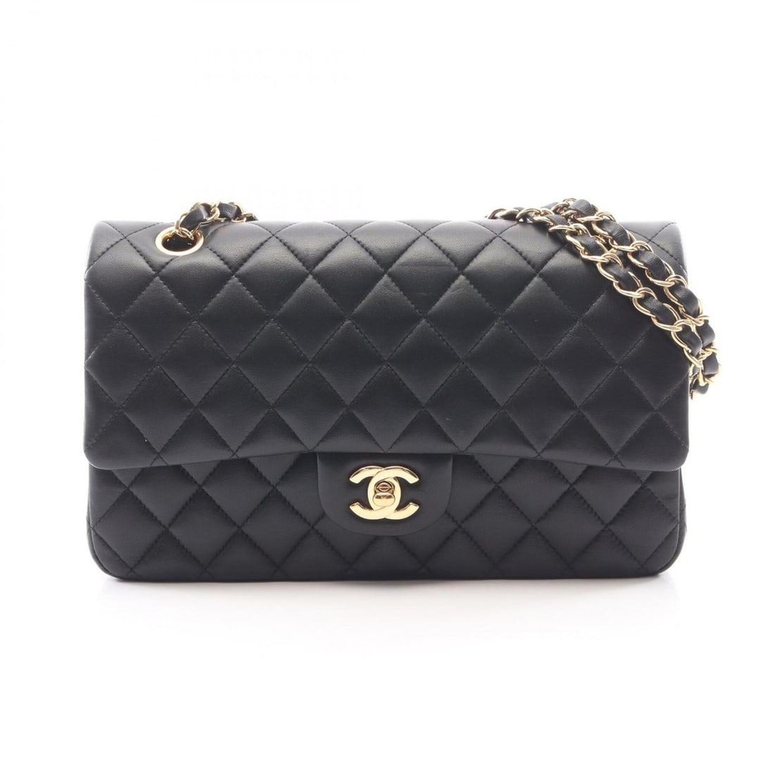 Chanel Matelassé Double Flap Shoulder Bag/Handbag, Lambskin Leather, Women's, Black (A01112): --- Catalog ---Category: SizeSize (HxWxD): 16cm x 25cm x 6.5cm / 6.29'' x 9.84'' x 2.55''Category: DesignType: Handbag, Shoulder bagColor: BlackGender: WomenMaterial: Leather Hardware Color: GoldLeath
