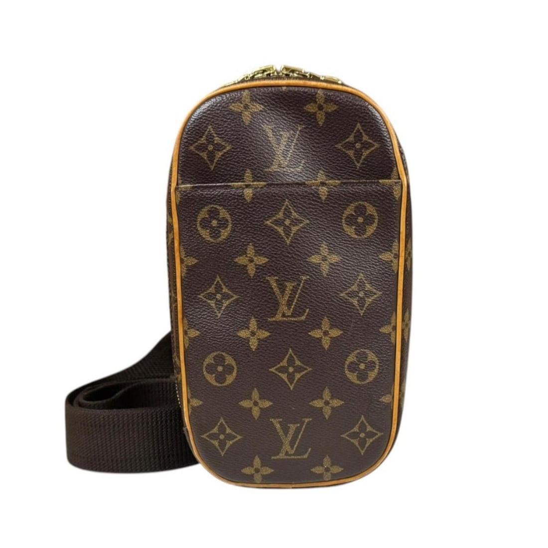 Louis Vuitton Pochette Gange Monogram Backpack/Daypack, Canvas M51870, Men's LOUIS VUITTON: --- Catalog ---Category: SizeSize (HxWxD): 22cm x 12cm x 4.5cm / 8.66'' x 4.72'' x 1.77''Category: DesignType: BackpackColor: BrownGender: MenMaterial: Monogram , Canvas Category: GeneralBrand: Louis 