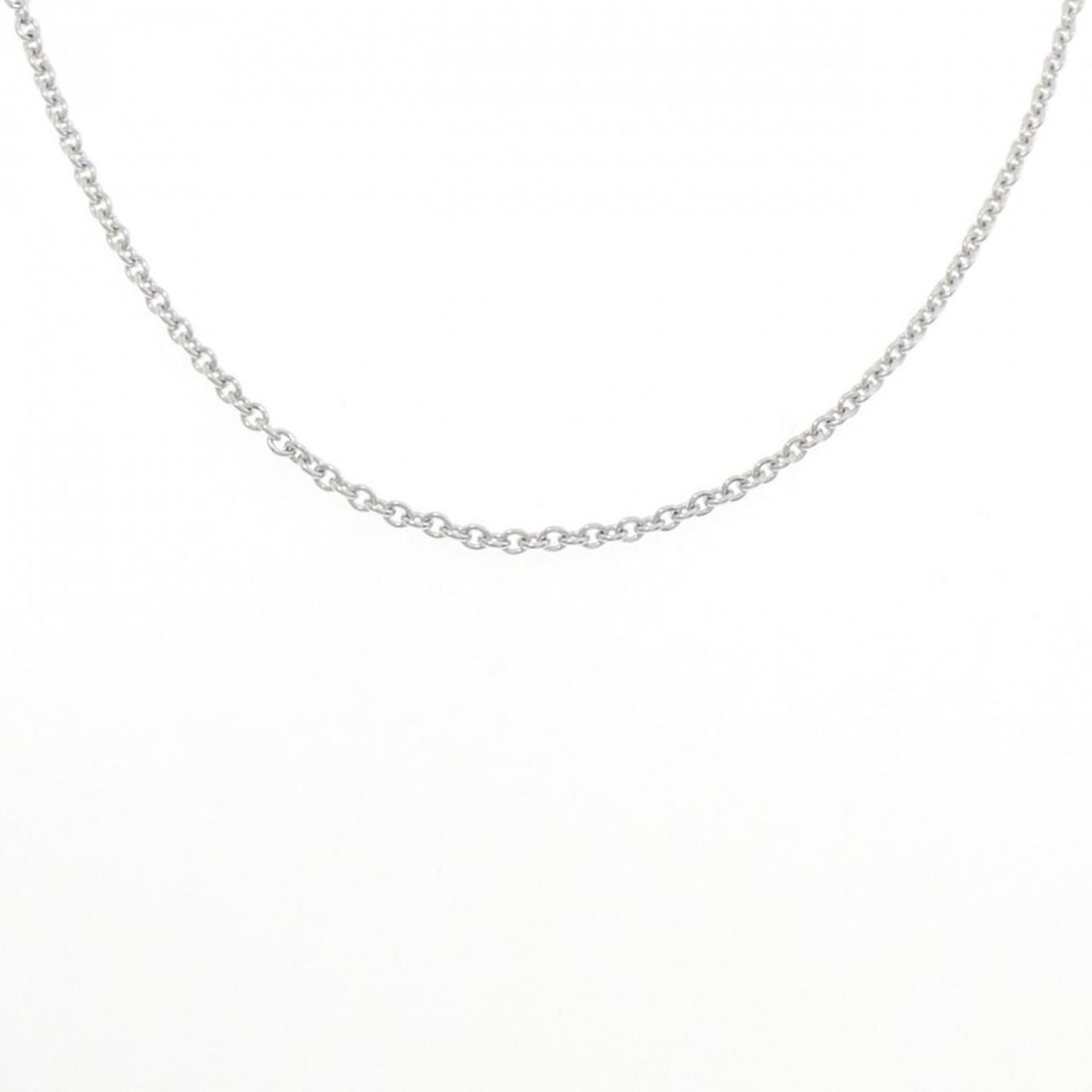 Cartier Forza Chain Necklace: --- Catalog ---Category: SizeWidth: 2.3mm / 0.09''Weight: 8g / 0.28oz.Neck Circumference: 43 cm / 16.92''Category: DesignGender: WomenMaterial: White gold (18K)Necklace Type: NecklaceCategory: