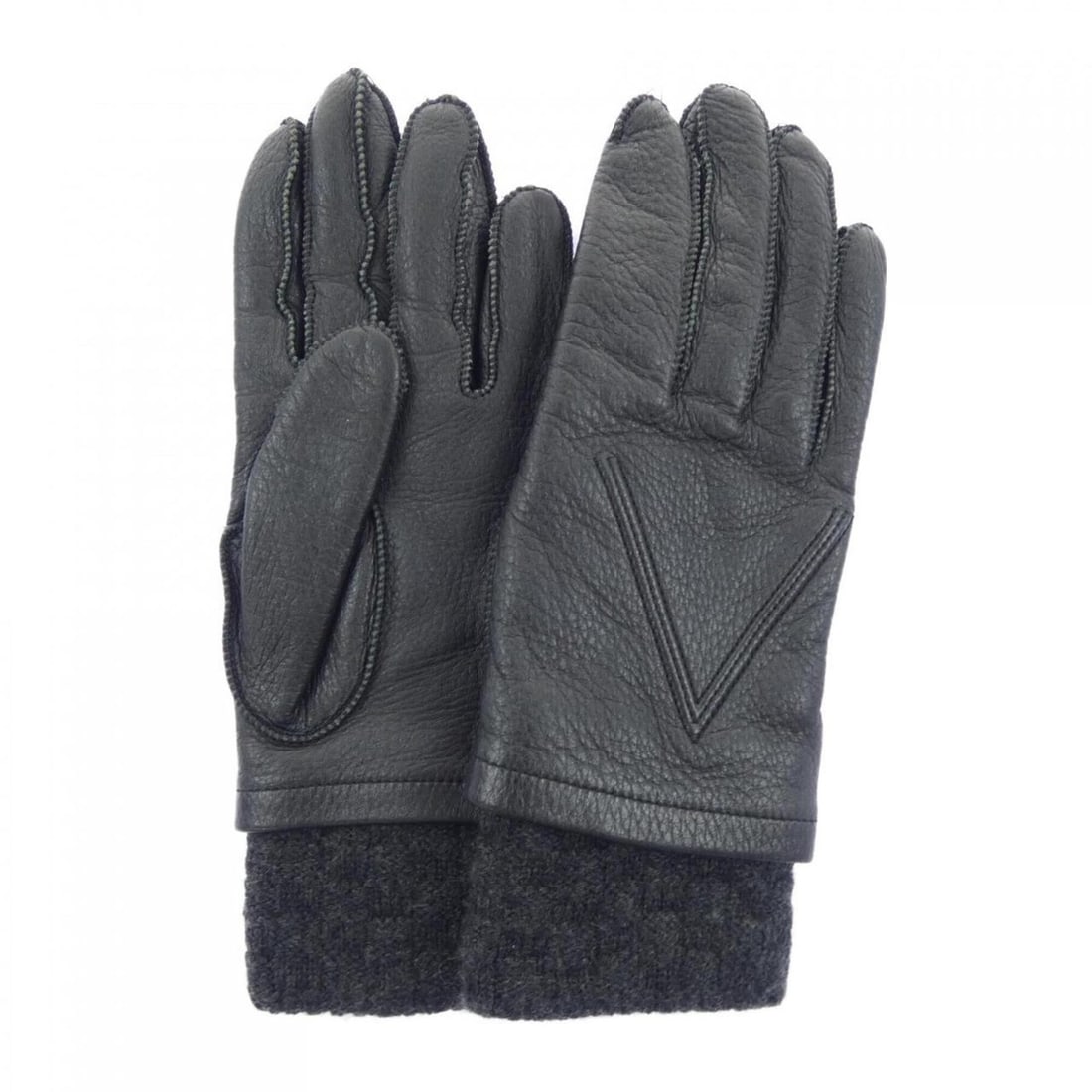 Louis Vuitton gloves: --- Catalog ---Category: SizeHand Width: 17cm / 6.69''Total Length: 25.5cm / 10.03''Category: DesignType: Warm glovesColor: BlackGender: WomenMaterial: Leather Category: GeneralBrand: Louis Vuitton---