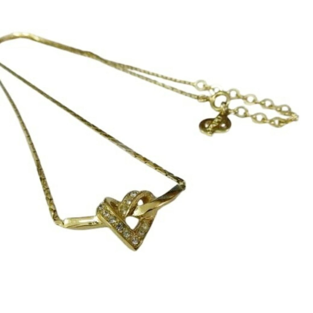 Christian Dior necklace, heart design, gold metal, rhinestones, women's choker.: --- Catalog ---Category: SizePendant Size: 11mm x 25mm / 0.43'' x 0.98''Neck Circumference: 44.5 cm / 17.51''Category: DesignColor: GoldStone: RhinestoneGender: WomenMaterial: MetalPendant Type: Penda